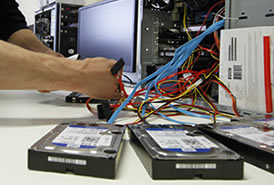 data recovery technicians DRH technicians