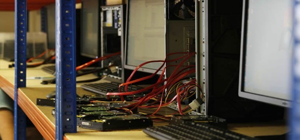 Hard drive imaging bays